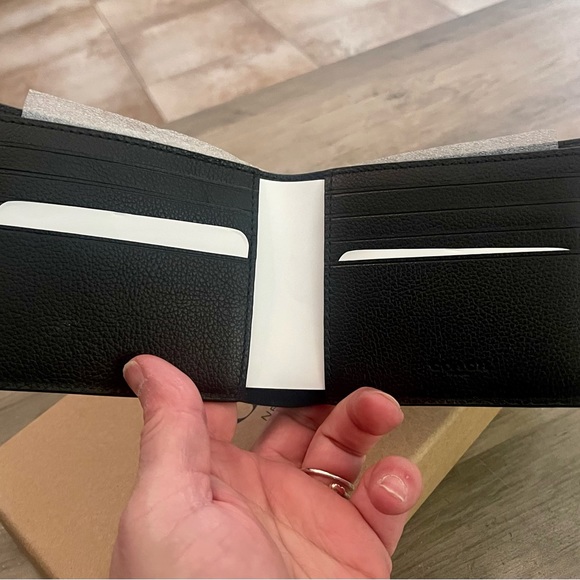 Coach Men’s Sport Calf Leather Compact ID Wallet Black - Picture 3 of 5